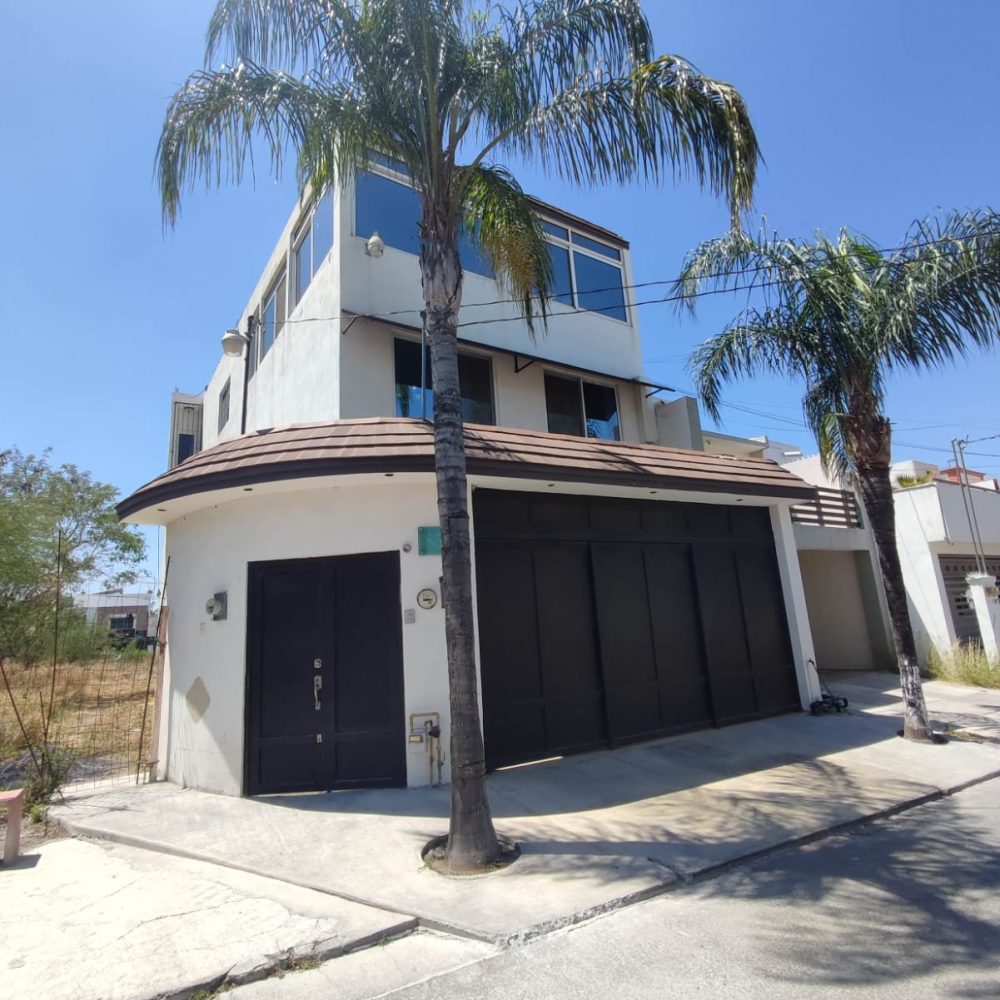 WhatsApp-Image-2025-04-12-at-2.53.13-PM